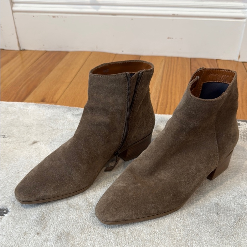 Women’s Brown Suede Ankle Boots